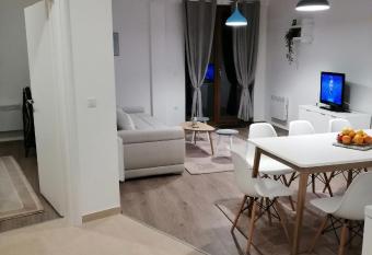 Apartman Nika has Balcony rooms