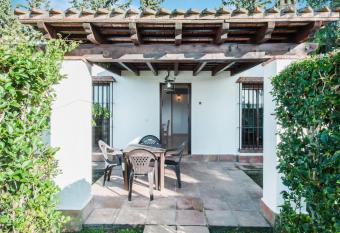 Cortijo El Refugio 3 has Balcony rooms