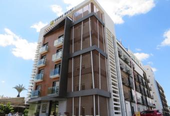 Hotel Sun has Balcony rooms