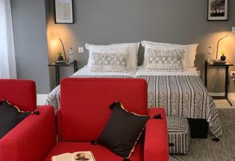 BUS STATION Suites & Studios has Balcony rooms