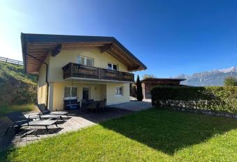 Naturerlebnis am Glungezer-Haus-8 Pax has Balcony rooms