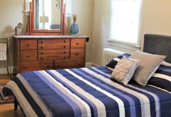 Master Bedroom-Private Bath, Washington DC has Balcony rooms