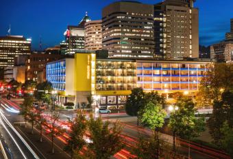 Staypineapple, Hotel Rose, Downtown Portland has Balcony rooms