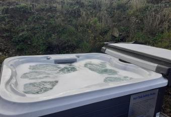 Cambrian View has Balcony rooms