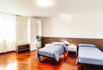 Il Roseto di Marina has Balcony rooms