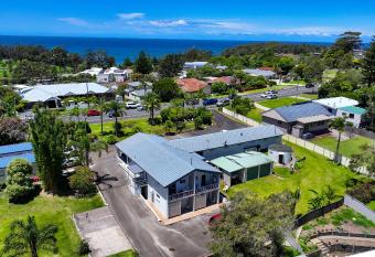Breeze Inn 13 Princes Highway, Ulladulla has Balcony rooms