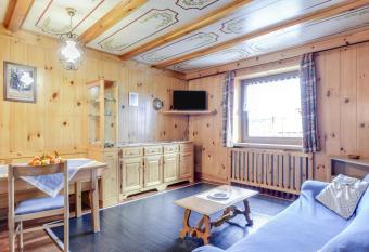 Ciasa Mario Appartamento 3 has Balcony rooms