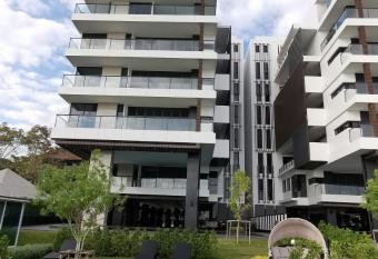 Escape Condominum E125 has Balcony rooms