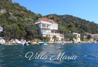 Villa Maria has Balcony rooms