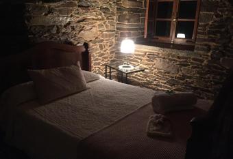Casa Ferreiro - Campo da Cruz - Lugo allows 18 year olds to book a room