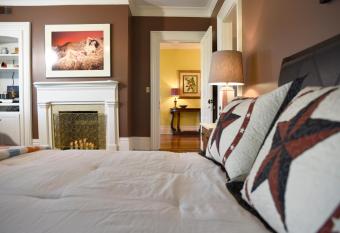 Wildflower Ranch Inn allows 18 year olds to book a room