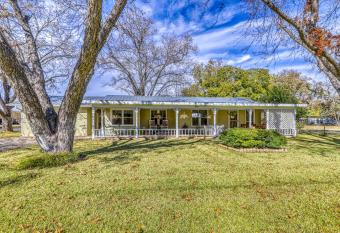 Ida's Gasthaus has Balcony rooms