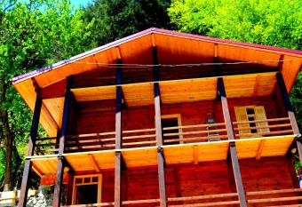 Ozturk Apart has Balcony rooms