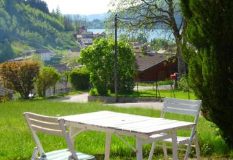 Entre lac et pistes has Balcony rooms