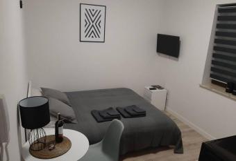 Studio Fibra Choco allows 18 year olds to book a room