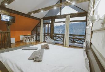 Guculka Apartments has Balcony rooms