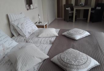 De Spiegel has Balcony rooms