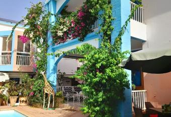 Havre De Paix has Balcony rooms