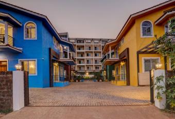 Ludo Private Pool Villa, WiFi-Caretaker-Parking, North Goa has Balcony rooms