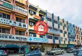 SPOT ON 89926 City Hostel Ipoh allows 18 year olds to book a room