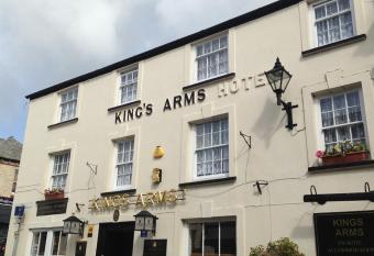 King s Arms allows 18 year olds to book a room