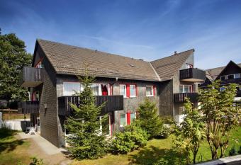 Appartementanlage Vierjahreszeiten has Balcony rooms