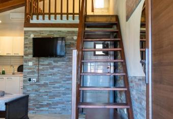 dimitris  villas - villa 1 has Balcony rooms