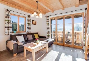 Ferienwohnung Seeblick has Balcony rooms