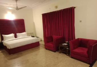 Executive Royal Garden For Families Only has Balcony rooms