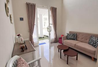 Villa Blossom Kayana Regency E7 has Balcony rooms