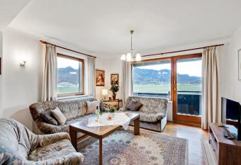 Ferienwohnung Helga Rossbach has Balcony rooms