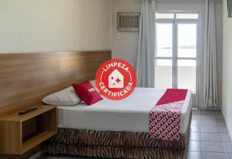 OYO Pi  ma Palace Hotel allows 18 year olds to book a room