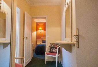 ARTEMIS SUITE allows 18 year olds to book a room