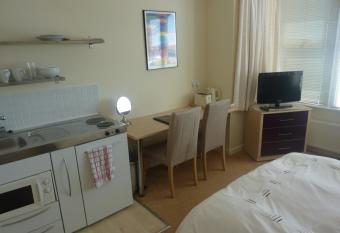 WynnStay Studio Apartments allows 18 year olds to book a room