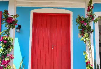 Pequi hostel allows 18 year olds to book a room