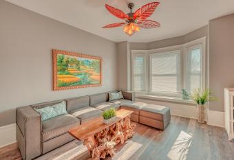 Riverfront Bali in the Burg near Hershey allows 18 year olds to book a room