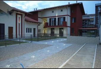 B&B Nearby Malpensa has Balcony rooms