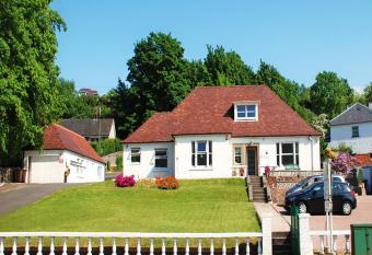 The Willows - Room Only Accommodation allows 18 year olds to book a room