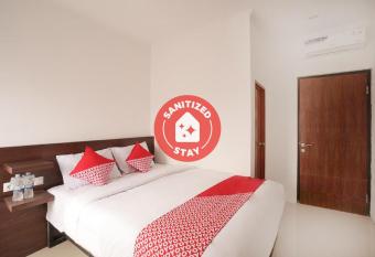 OYO 2183 Cibeureum Residence allows 18 year olds to book a room