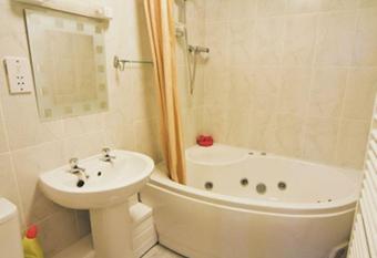 The Hay Suite has rooms with a private hot tub