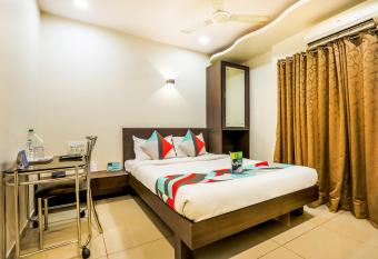 FabExpress Adore Inn allows 18 year olds to book a room