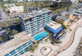 Bilmar Beach Resort has Balcony rooms