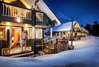 Luoman Hirvim  kit has Balcony rooms