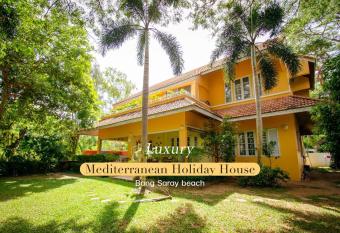 300m from beach - Luxury Mediterranean Holiday House - Pets Welcome has Smoking rooms