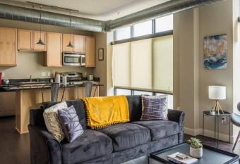 FRONTDESK Minneapolis Grand Apts Downtown allows 18 year olds to book a room