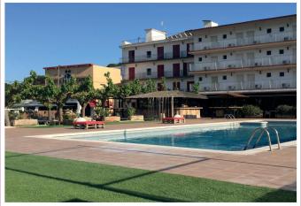 Hostal SolFina has Balcony rooms