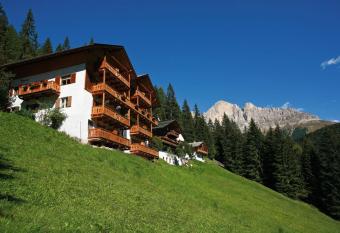 Gasthof Meierei has Balcony rooms
