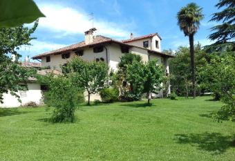 Villa Della Stua allows 18 year olds to book a room