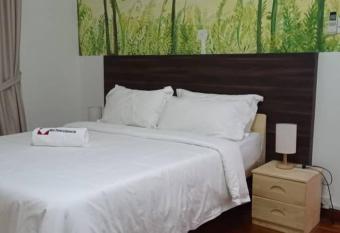 Natol Villas - Riverbank Suites has Balcony rooms