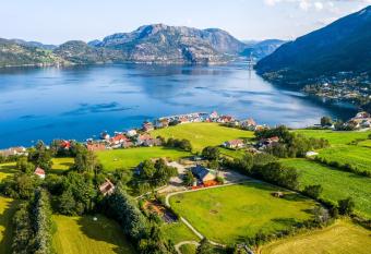 Lysefjorden - G  ysa Gard has Balcony rooms